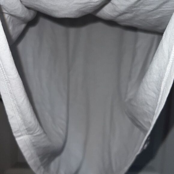 X temp Hanes xl 2022 vrbo fiesta bowl tee - Picture 6 of 6